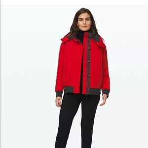 Lululemon Women's Winter Warrior Bomber Jacket 6